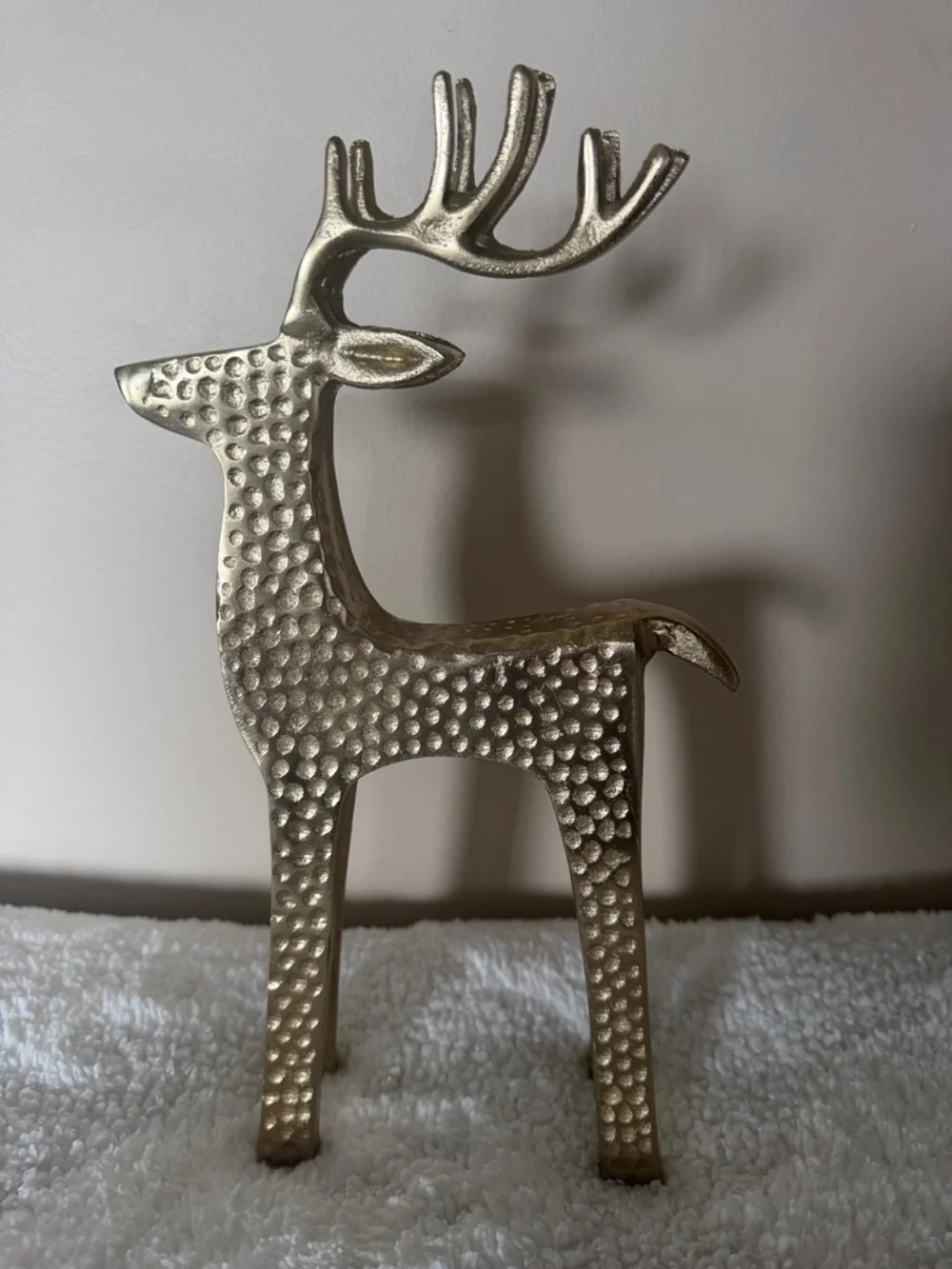 Holiday Christmas Gold Hammered Reindeer Decor NEW!